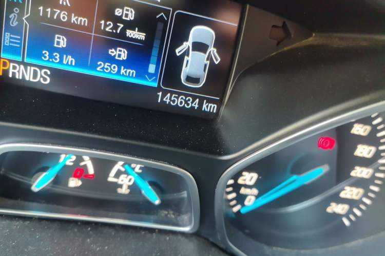 Used Ford Kuga 2013 2.0L GTDi Four-Wheel-Drive Sport Model Odometer Close Up