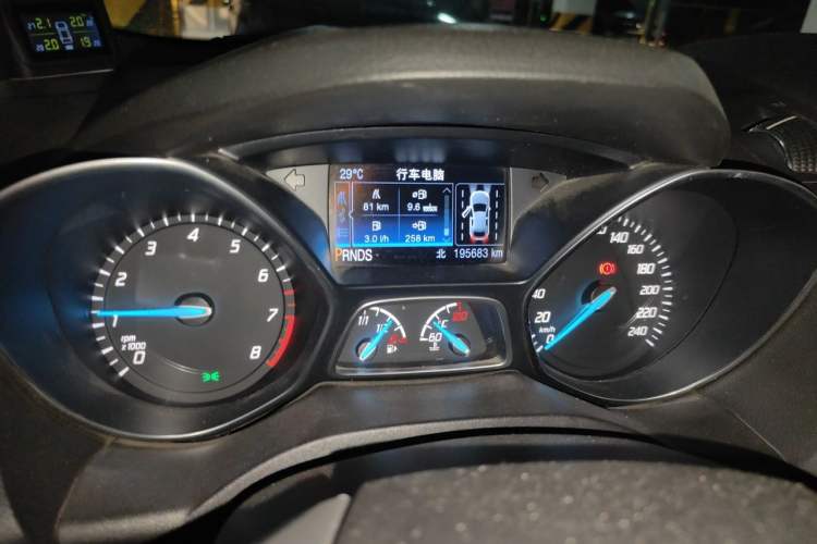 Used Ford Kuga 2013 2.0L GTDi Four-Wheel Drive Premium Model Odometer Close Up