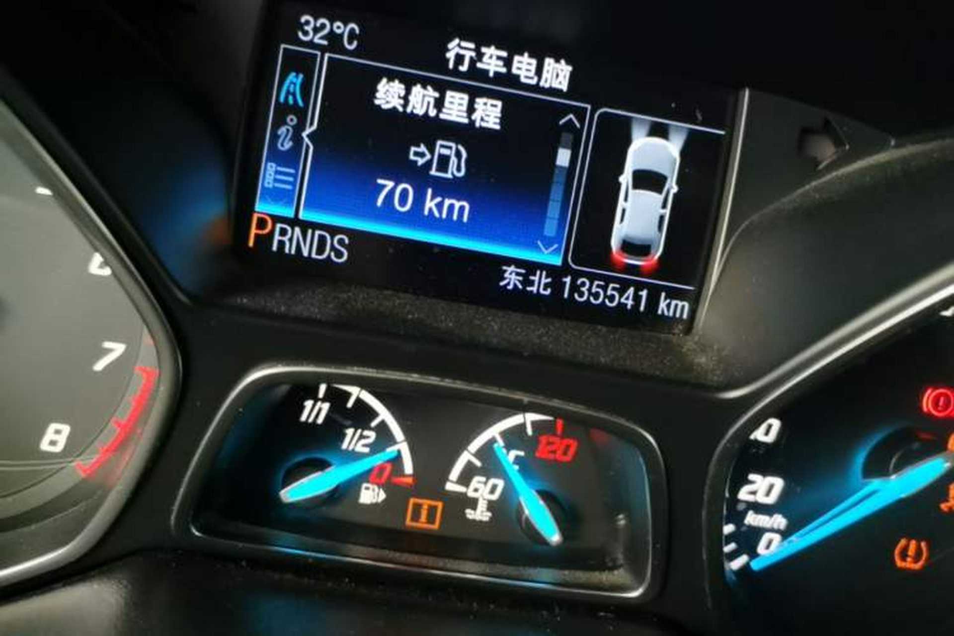 Used Ford Kuga 2013 2.0L GTDi Four-Wheel-Drive Sport Model Odometer Close Up
