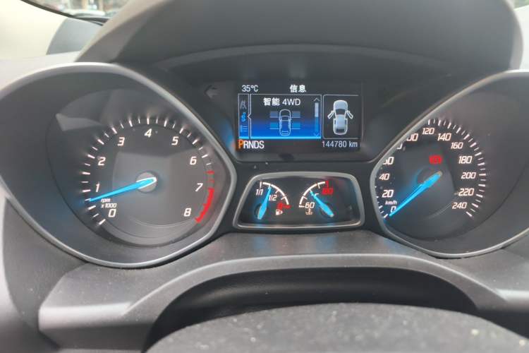 Used Ford Kuga 2013 2.0L GTDi Four-Wheel-Drive Sport Model Odometer Close Up