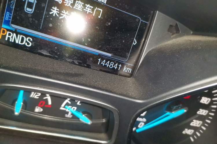 Used Ford Kuga 2013 2.0L GTDi Four-Wheel Drive Premium Model Odometer Close Up