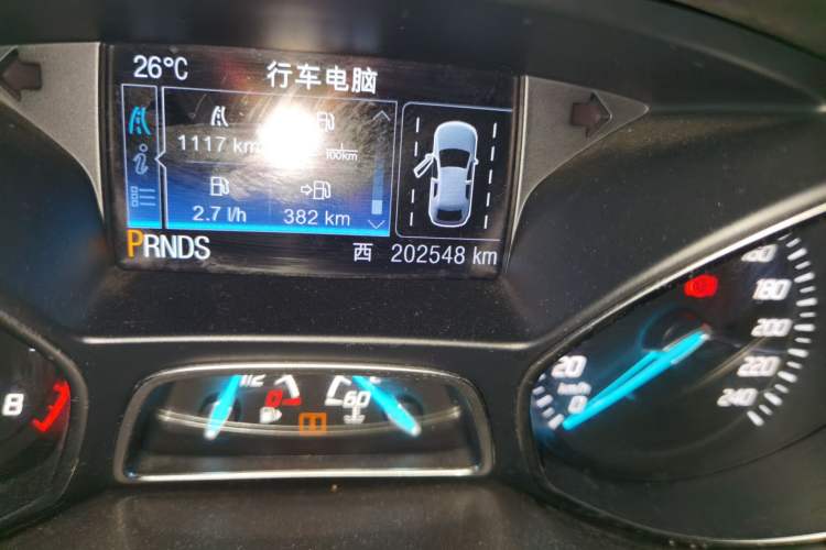 Used Ford Kuga 2013 2.0L GTDi Four-Wheel Drive Premium Model Odometer Close Up