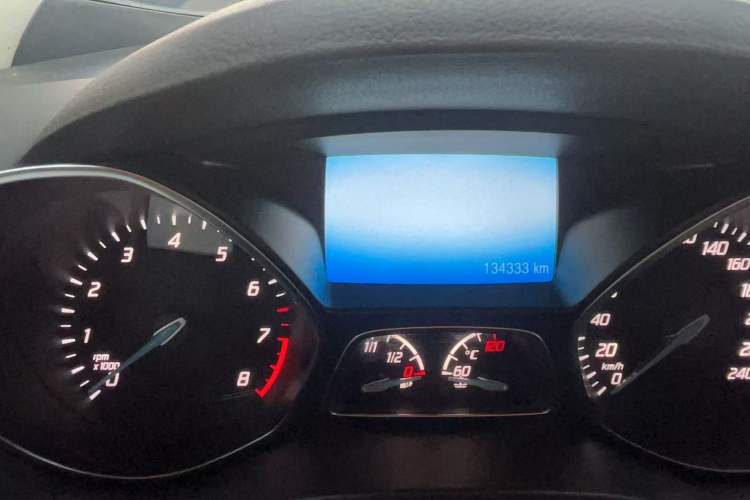 Used Ford Kuga 2013 1.6L GTDi 4x4 Elite Model Odometer Close Up