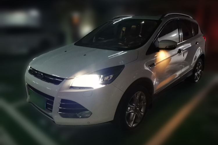 Used Ford Kuga 2013 2.0L GTDi Four-Wheel Drive Premium Model Guazi used car, China used car export, Used car for sale, Used cars, Cheapest cars for sale