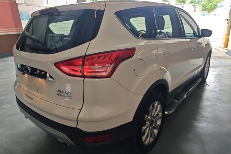 Used Ford Kuga 2013 1.6L GTDi Two-Wheel-Drive Trend Model Rear Right 45 Deg