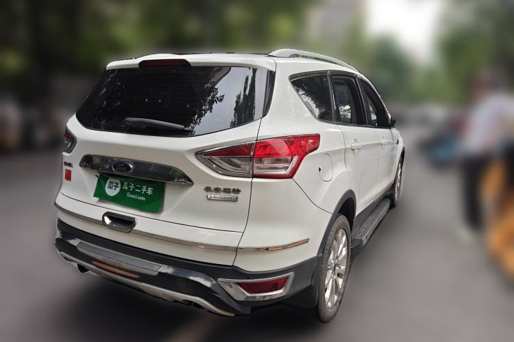 Used Ford Kuga 2013 1.6L GTDi Two-Wheel-Drive Trend Model Rear Right 45 Deg