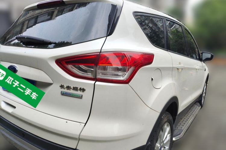 Used Ford Kuga 2013 1.6L GTDi Two-Wheel-Drive Comfort Model Rear Right 45 Deg