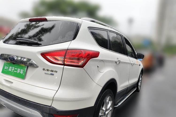 Used Ford Kuga 2013 2.0L GTDi Four-Wheel-Drive Sport Model Rear Right 45 Deg