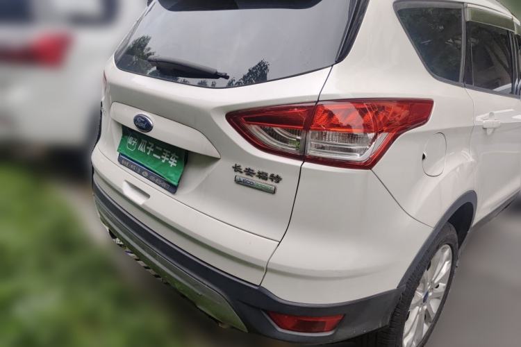 Used Ford Kuga 2013 1.6L GTDi Two-Wheel-Drive Comfort Model Rear Right 45 Deg