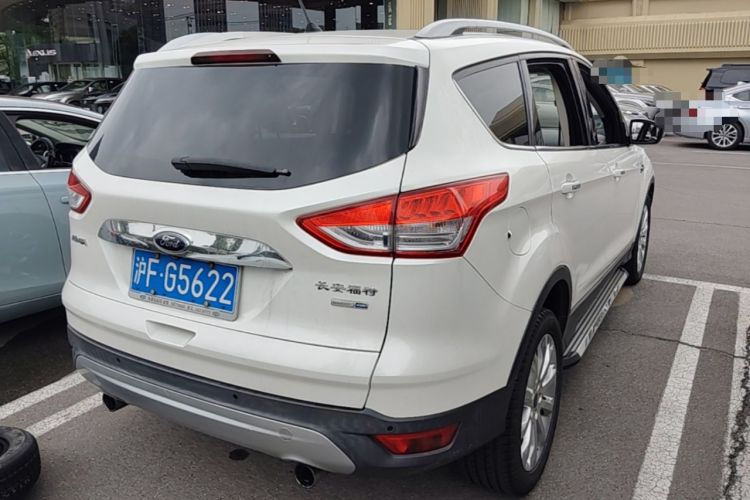 Used Ford Kuga 2013 1.6L GTDi 4x4 Elite Model Rear Right 45 Deg