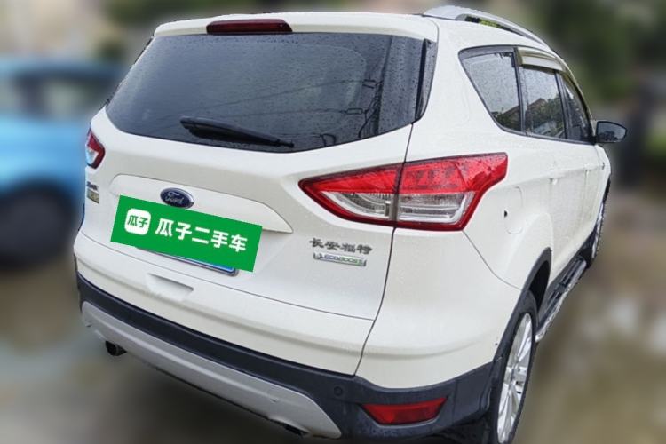 Used Ford Kuga 2013 1.6L GTDi Two-Wheel-Drive Comfort Model Rear Right 45 Deg