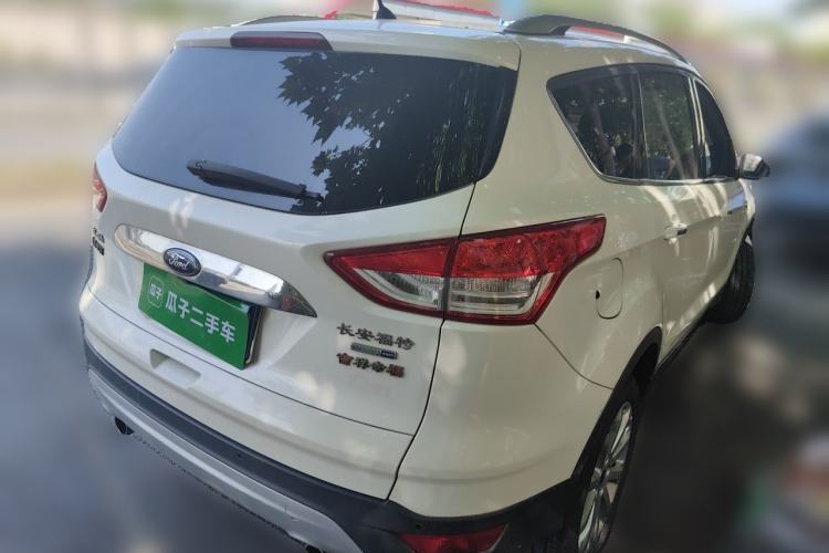 Used Ford Kuga 2013 2.0L GTDi Four-Wheel-Drive Elite Model Rear Right 45 Deg