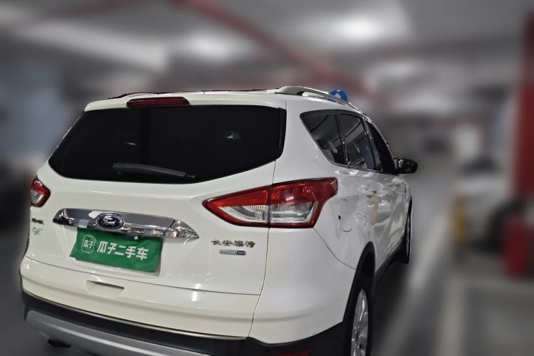 Used Ford Kuga 2013 2.0L GTDi Four-Wheel-Drive Elite Model Rear Right 45 Deg