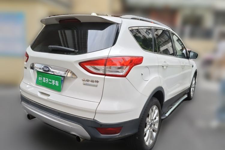Used Ford Kuga 2013 1.6L GTDi Two-Wheel-Drive Trend Model Rear Right 45 Deg