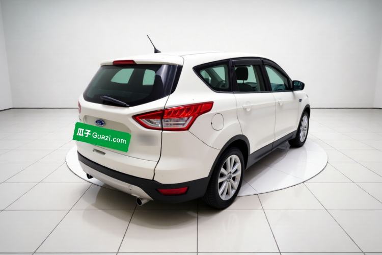 Used Ford Kuga 2013 1.6L GTDi Two-Wheel-Drive Trend Model Rear Right 45 Deg