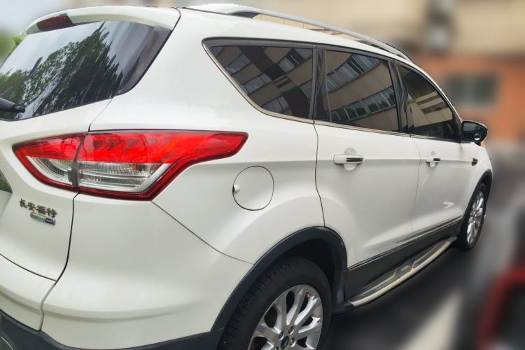 Used Ford Kuga 2013 1.6L GTDi 4x4 Elite Model Rear Right 45 Deg
