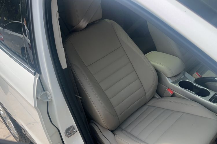 Used Ford Kuga 2013 1.6L GTDi 4x4 Elite Model Right Front Seat