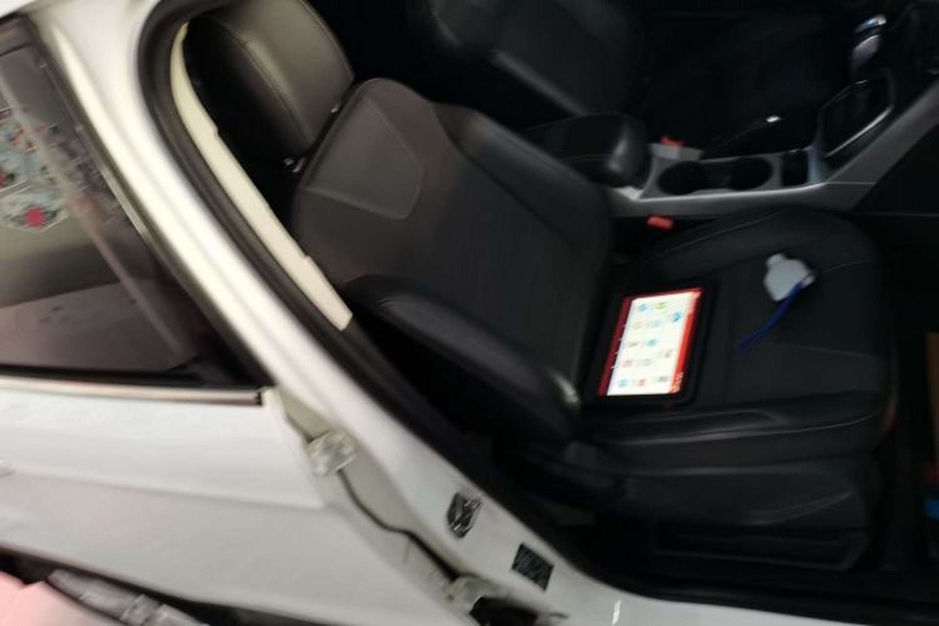 Used Ford Kuga 2013 1.6L GTDi Two-Wheel-Drive Trend Model Right Front Seat