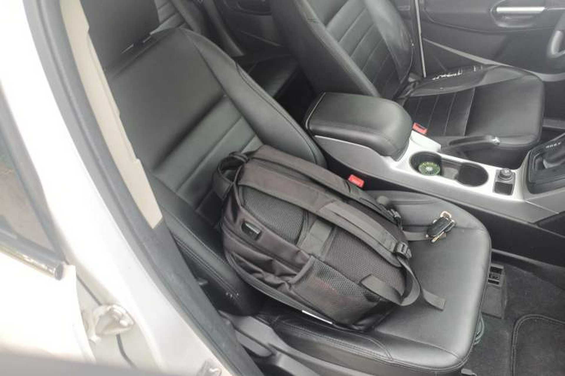Used Ford Kuga 2013 1.6L GTDi Two-Wheel-Drive Comfort Model Right Front Seat