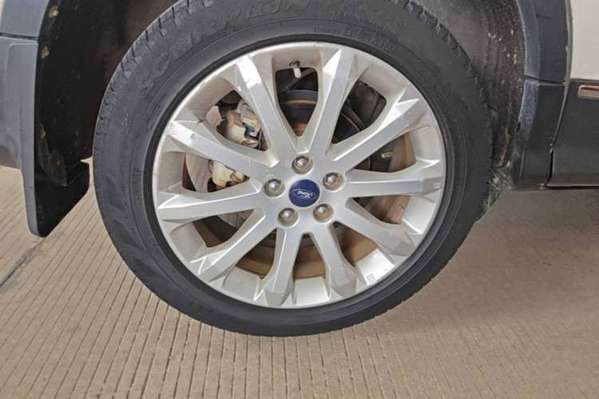 Used Ford Kuga 2013 1.6L GTDi 4x4 Elite Model Right Rear Wheel Hub