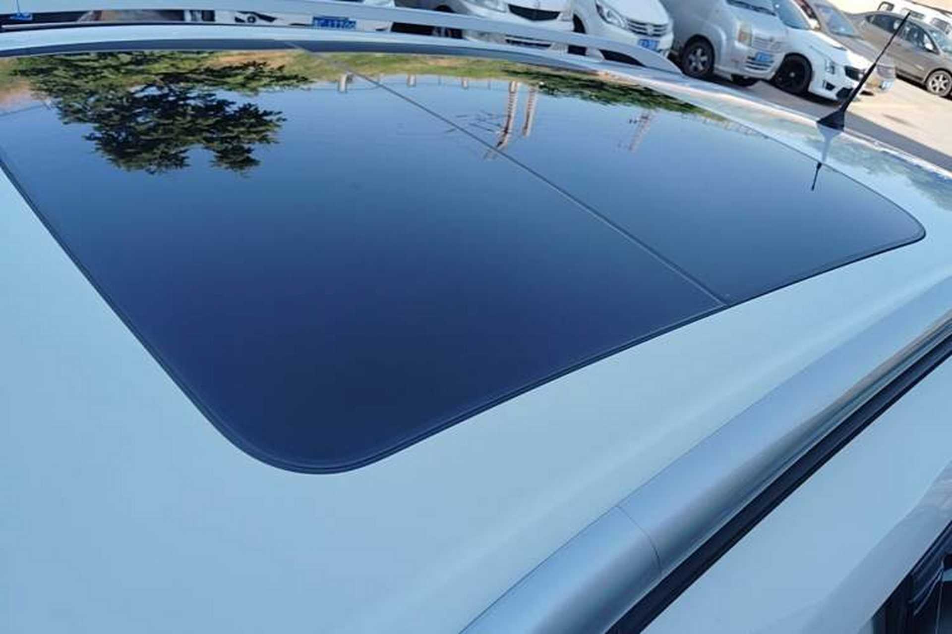 Used Ford Kuga 2013 2.0L GTDi Four-Wheel-Drive Sport Model Roof