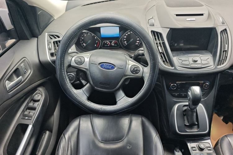 Used Ford Kuga 2013 2.0L GTDi Four-Wheel-Drive Sport Model Steering Wheel