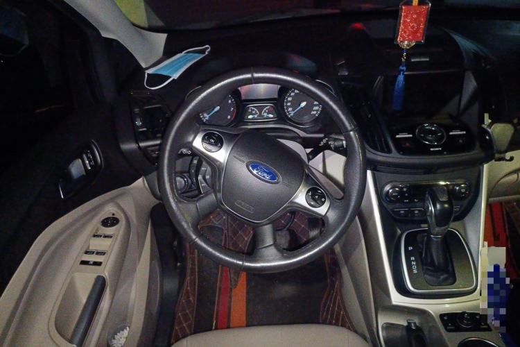 Used Ford Kuga 2013 2.0L GTDi Four-Wheel Drive Premium Model Steering Wheel