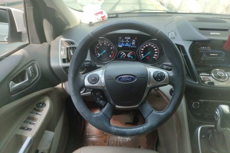 Used Ford Kuga 2013 2.0L GTDi Four-Wheel Drive Premium Model Steering Wheel