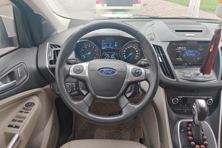 Used Ford Kuga 2013 1.6L GTDi 4x4 Elite Model Steering Wheel