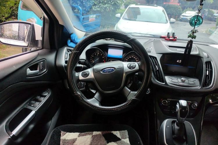 Used Ford Kuga 2013 2.0L GTDi Four-Wheel Drive Premium Model Steering Wheel