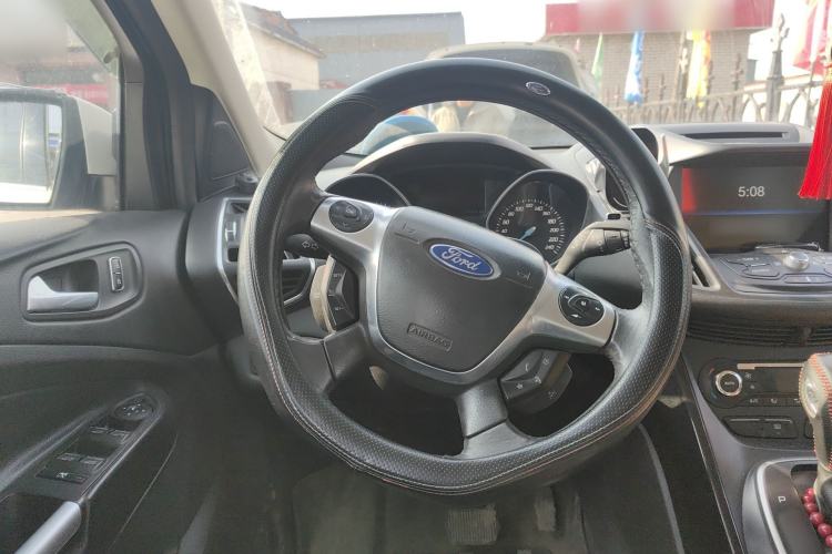 Used Ford Kuga 2013 2.0L GTDi Four-Wheel-Drive Sport Model Steering Wheel