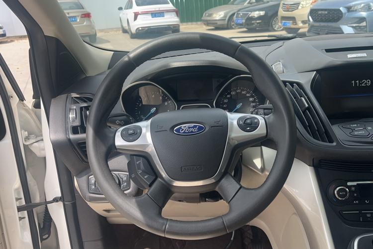 Used Ford Kuga 2013 1.6L GTDi 4x4 Elite Model Steering Wheel