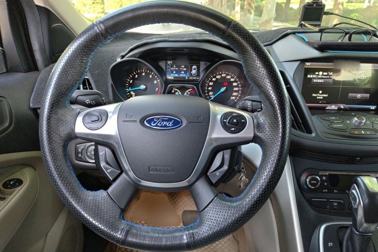 Used Ford Kuga 2013 1.6L GTDi 4x4 Elite Model Steering Wheel