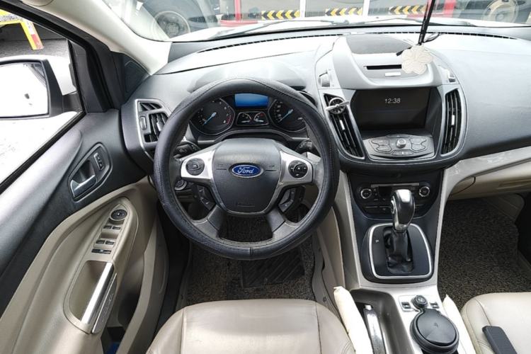 Used Ford Kuga 2013 1.6L GTDi 4x4 Elite Model Steering Wheel