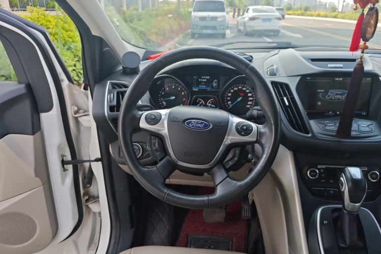 Used Ford Kuga 2013 1.6L GTDi 4x4 Elite Model Steering Wheel