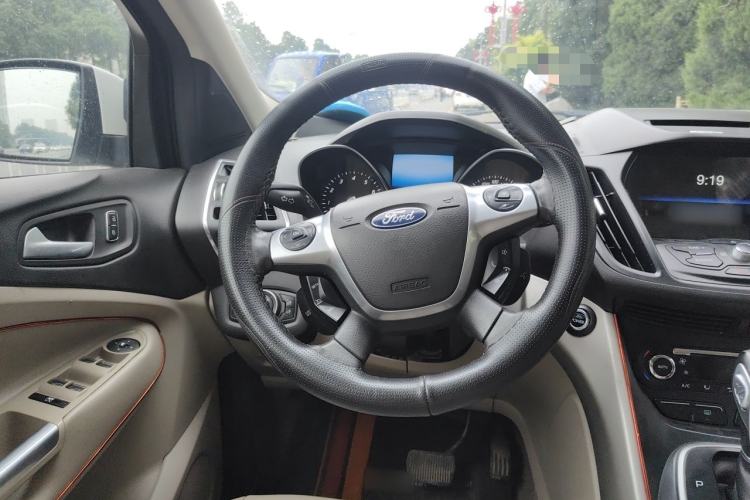 Used Ford Kuga 2013 1.6L GTDi 4x4 Elite Model Steering Wheel