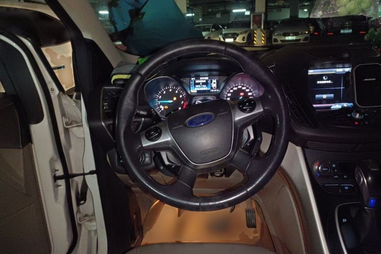 Used Ford Kuga 2013 1.6L GTDi 4x4 Elite Model Steering Wheel