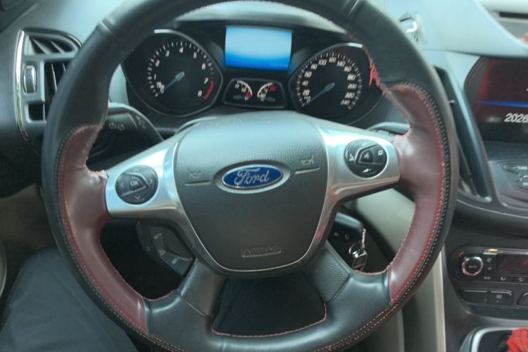 Used Ford Kuga 2013 1.6L GTDi 4x4 Elite Model Steering Wheel