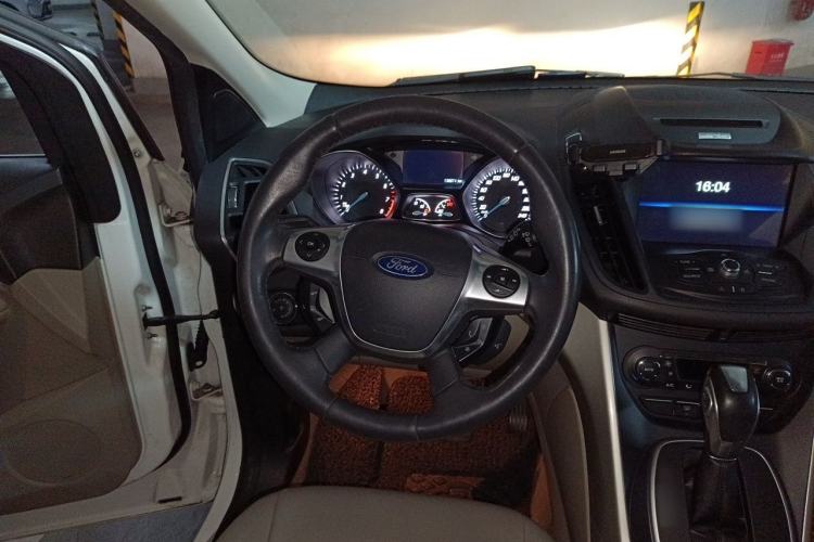 Used Ford Kuga 2013 1.6L GTDi 4x4 Elite Model Steering Wheel
