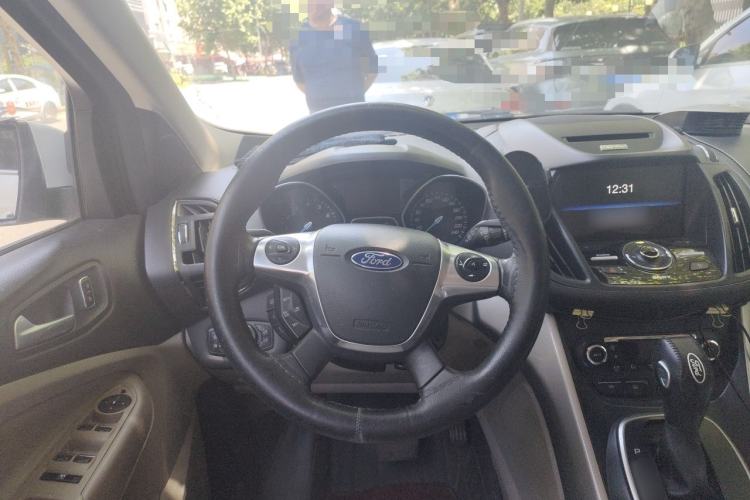 Used Ford Kuga 2013 2.0L GTDi Four-Wheel Drive Premium Model Steering Wheel
