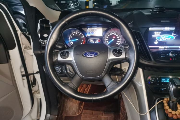 Used Ford Kuga 2013 1.6L GTDi 4x4 Elite Model Steering Wheel