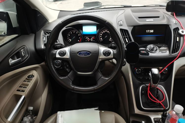 Used Ford Kuga 2013 2.0L GTDi Four-Wheel Drive Premium Model Steering Wheel