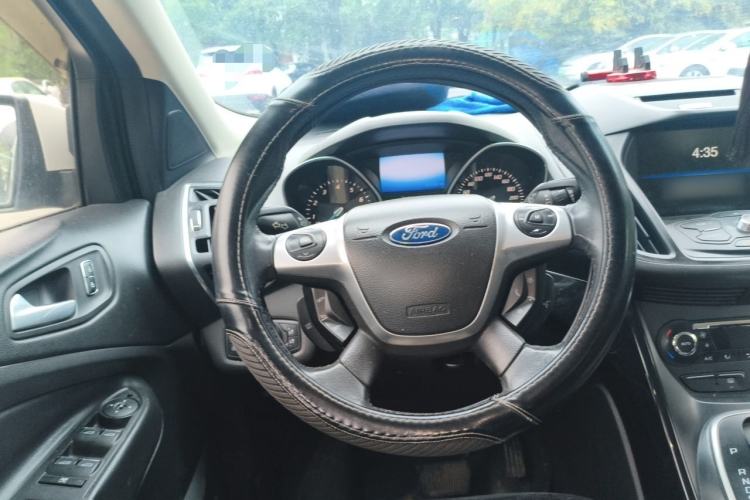 Used Ford Kuga 2013 2.0L GTDi Four-Wheel Drive Premium Model Steering Wheel