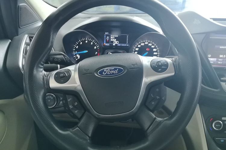 Used Ford Kuga 2013 2.0L GTDi Four-Wheel Drive Premium Model Steering Wheel