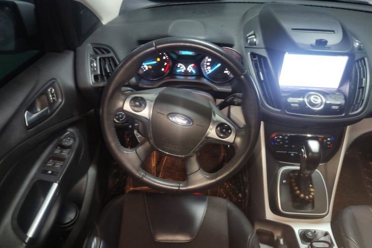 Used Ford Kuga 2013 1.6L GTDi Two-Wheel-Drive Trend Model Steering Wheel