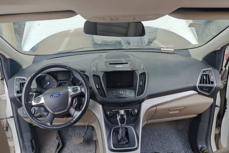 Used Ford Kuga 2013 1.6L GTDi 4x4 Elite Model Steering Wheel