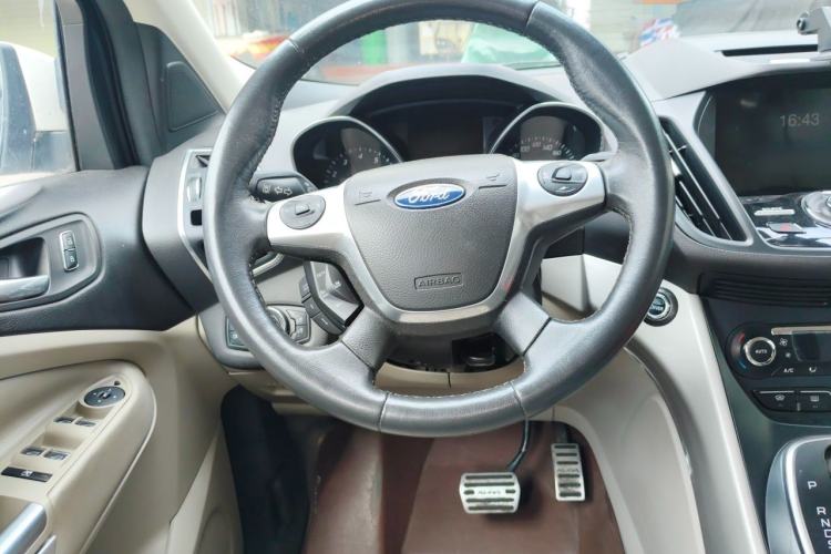 Used Ford Kuga 2013 2.0L GTDi Four-Wheel Drive Premium Model Steering Wheel
