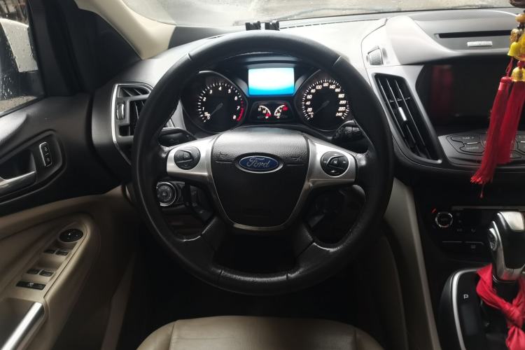 Used Ford Kuga 2013 2.0L GTDi Four-Wheel Drive Premium Model Steering Wheel