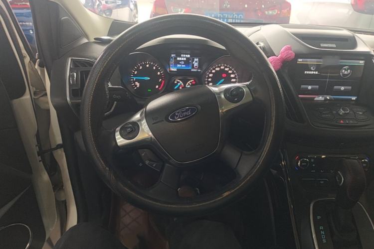 Used Ford Kuga 2013 2.0L GTDi Four-Wheel-Drive Sport Model Steering Wheel