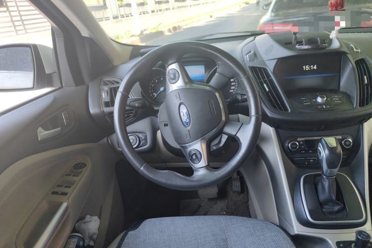 Used Ford Kuga 2013 2.0L GTDi Four-Wheel-Drive Elite Model Steering Wheel